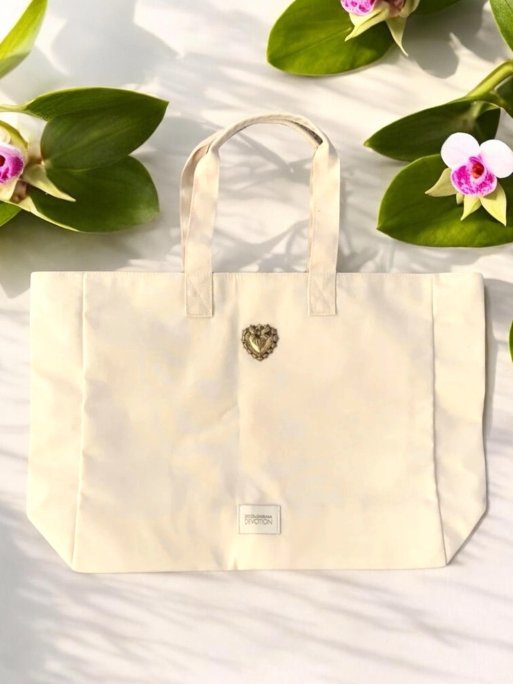 Dolce & Gabbana Devotion Parfum Tote, NEW With Iconic Gold D & G Logo - Picture 4 of 15